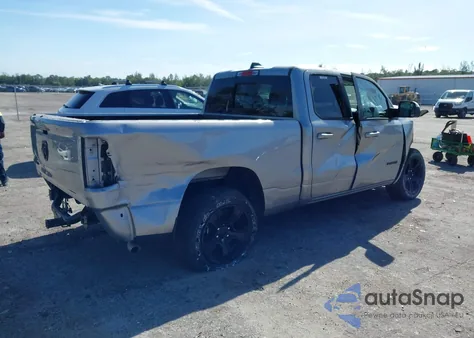 2021 Ram 1500 Big Horn 4X2 6'4 Box из США, поврежденный, VIN 1C6RREBG3MN834462